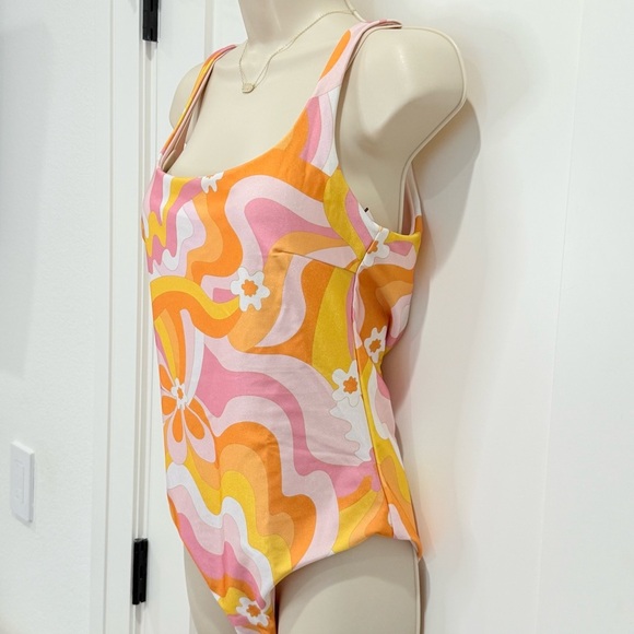 Funboy X Barbie Dream Swim Raquel One Piece Swimsuit Floral Pink Orange XL Wavy - Picture 7 of 11